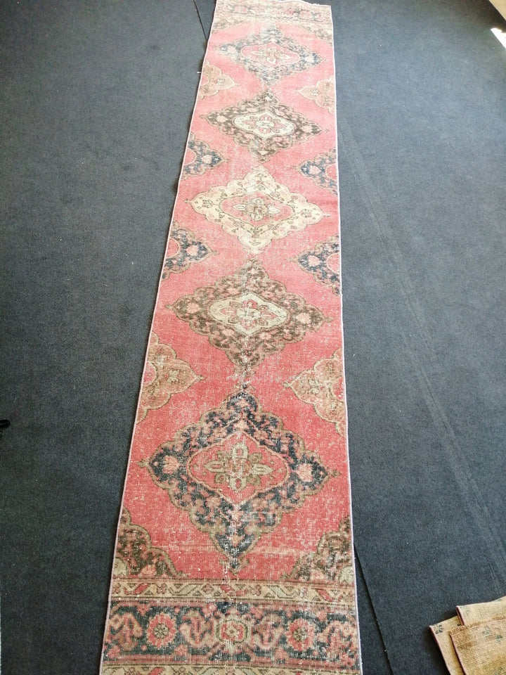 Beige Turkish Runner Rug 2' 7" x 12' 6" Hand-Knotted | No. WR96586