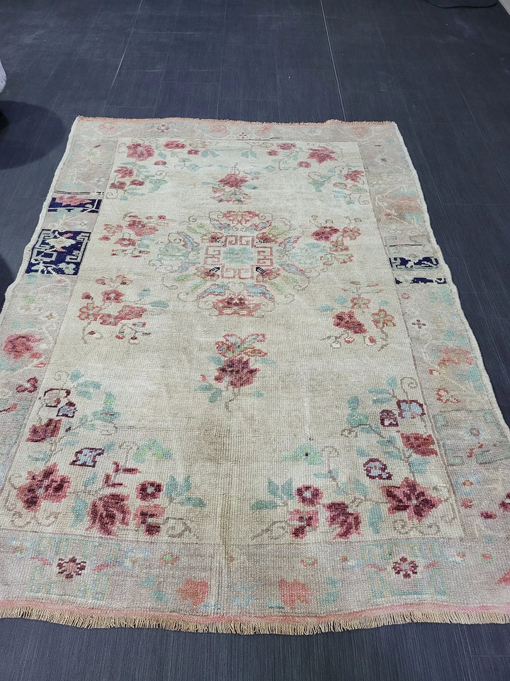 Beige Turkish Runner Rug 4' 1" x 5' 7" Hand-Knotted | No. WR96865