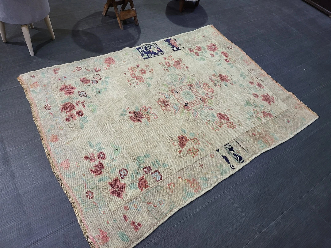 Beige Turkish Runner Rug 4' 1" x 5' 7" Hand-Knotted | No. WR96865
