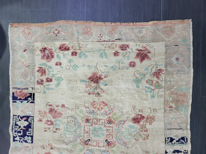 Beige Turkish Runner Rug 4' 1" x 5' 7" Hand-Knotted | No. WR96865