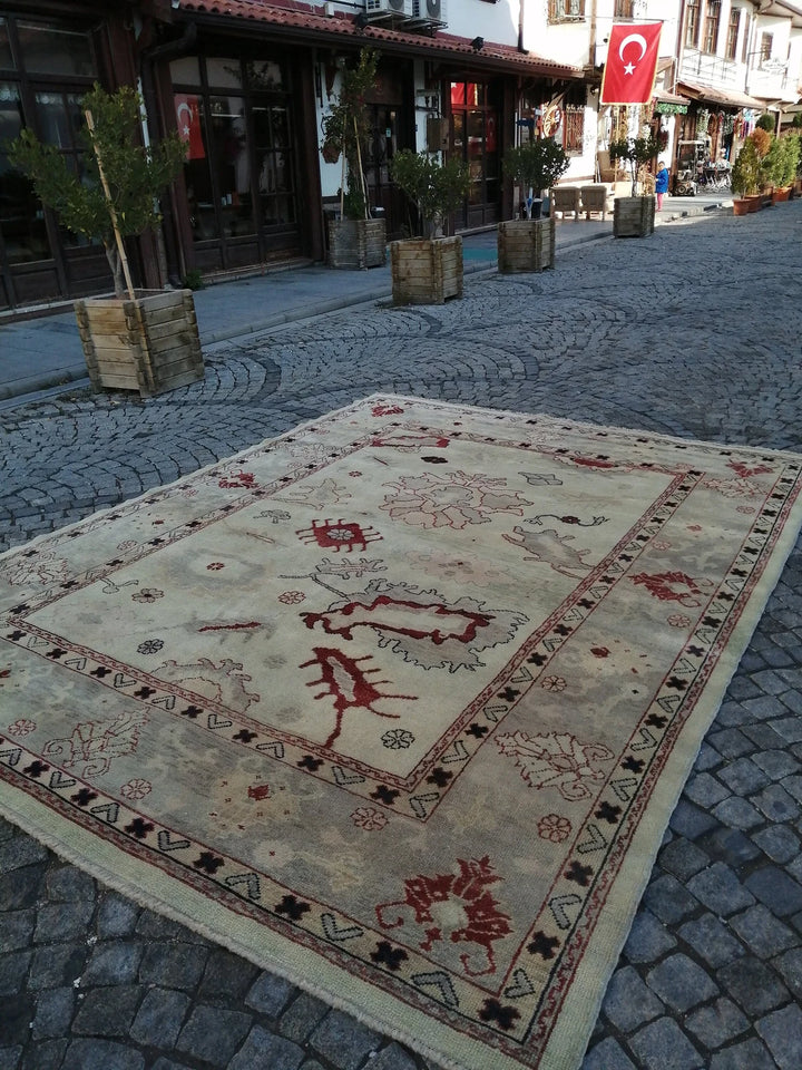 Beige Turkish Runner Rug 9' 1" x 12' Hand-Knotted | No. WR96873