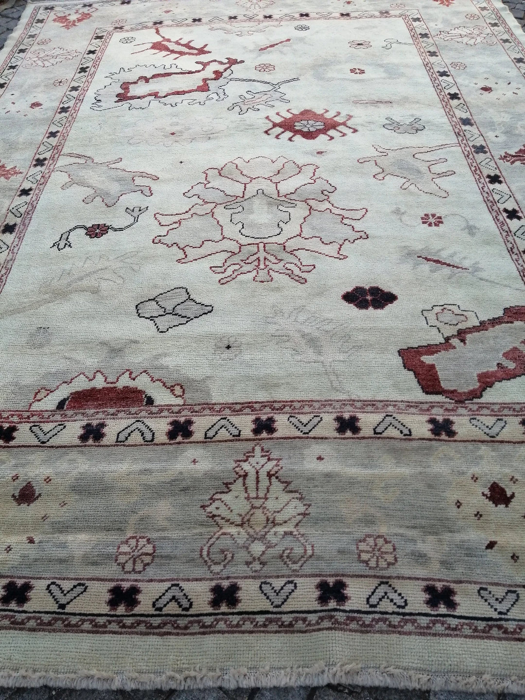 Beige Turkish Runner Rug 9' 1" x 12' Hand-Knotted | No. WR96873