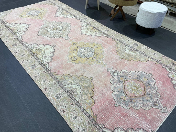 Pink Turkish Runner Rug 4' 6" x 9' 2" Hand-Knotted | No. WR97100
