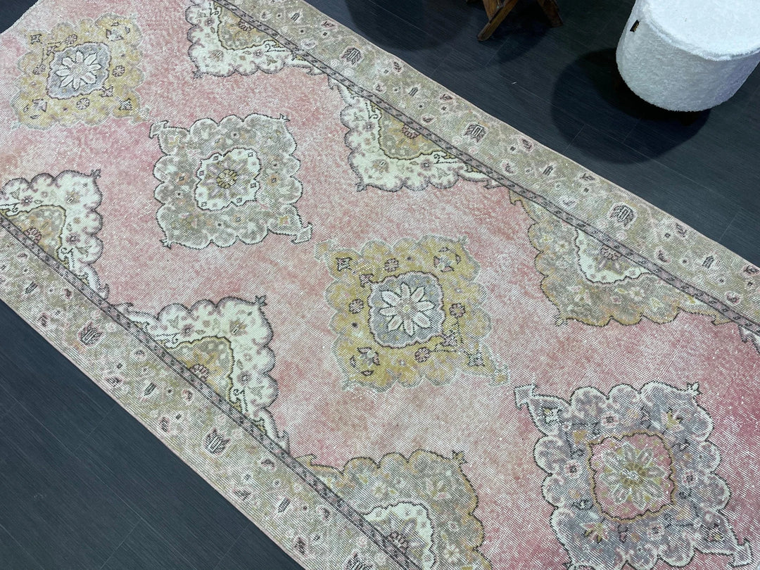 Pink Turkish Runner Rug 4' 6" x 9' 2" Hand-Knotted | No. WR97100
