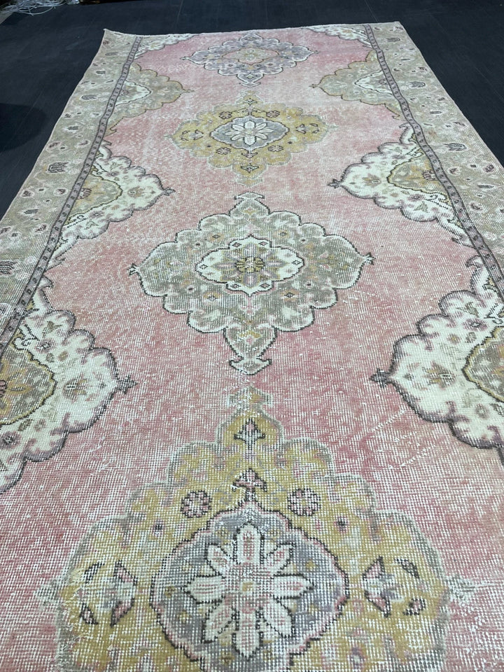 Pink Turkish Runner Rug 4' 6" x 9' 2" Hand-Knotted | No. WR97100
