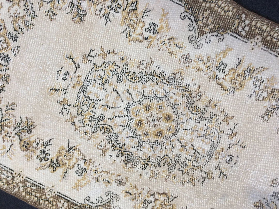 Rust Turkish Runner Rug 4' x 6' 11" Hand-Knotted | No. WR97346