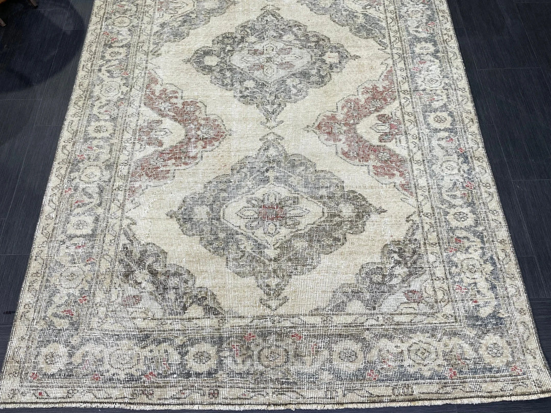 Beige Turkish Runner Rug 4' 9" x 12' 8" Hand-Knotted | No. WR97948