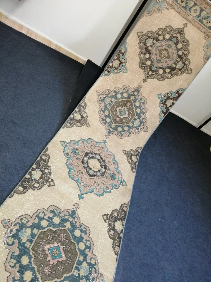 Beige Turkish Runner Rug 2' 7" x 12' 11" Hand-Knotted | No. WR99098