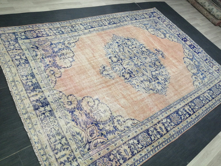 Muted Runner Rug 7' 7" x 10' 9" - No. WR99191