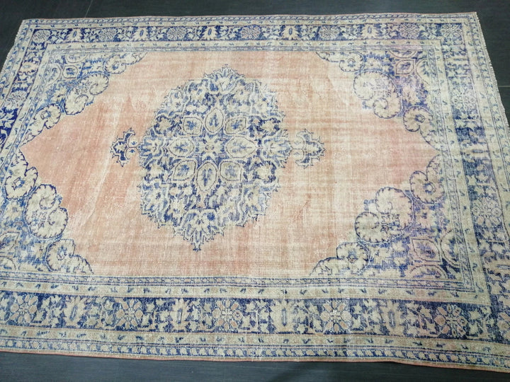 Muted Runner Rug 7' 7" x 10' 9" - No. WR99191