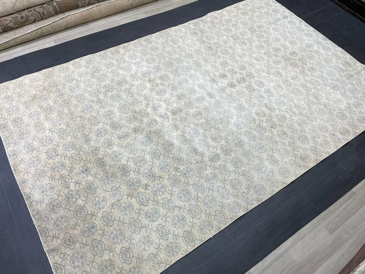Beige Turkish Runner Rug 7' 5" x 11' 11" Hand-Knotted | No. WR99698