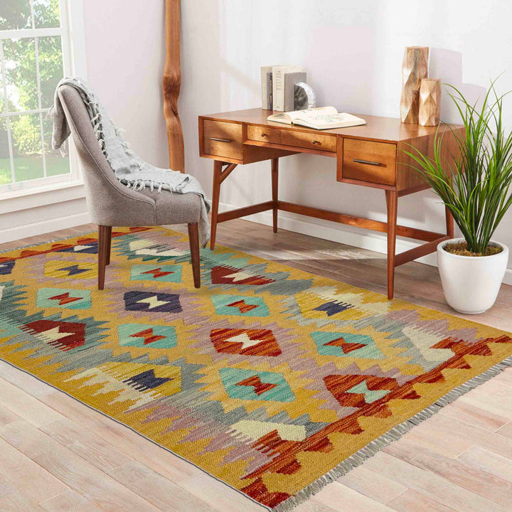 Hand Woven Wool Kelim 2' 10" x 4' 2" - No. AL981671
