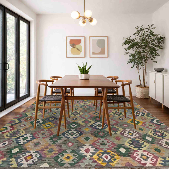 Afghan Vegetable Kilim Rug 5' 10" x 8' 3" Flat-Weave detail