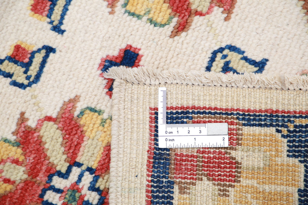 Ivory Afghan Ziegler Rug 2' 7" x 3' 9" Hand-Knotted detail
