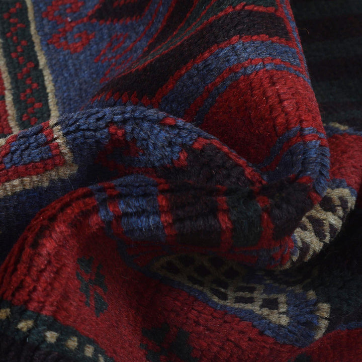 Small Prayer Carpet 3' 0" x 4' 10" - No. AL57462