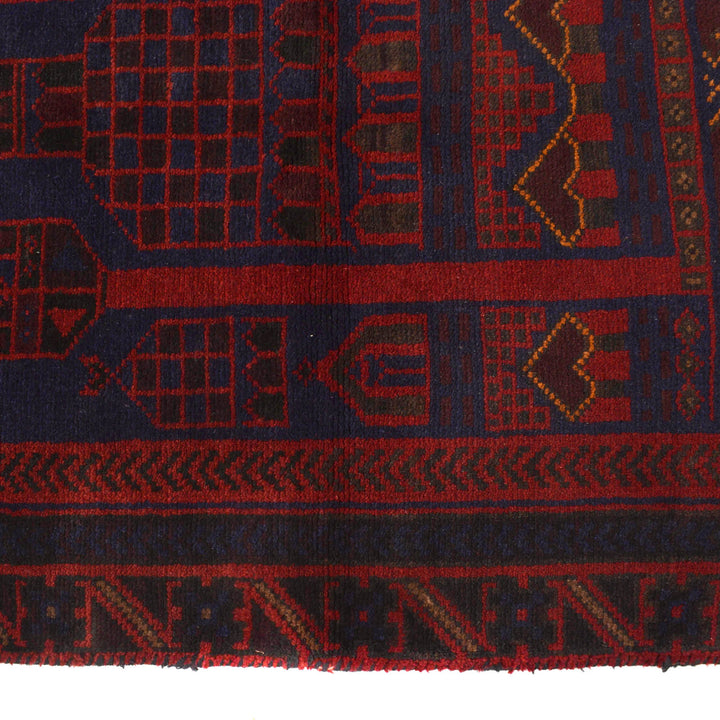 Afghan Prayer Rug 2' 9" x 5' 0" Hand-Knotted detail