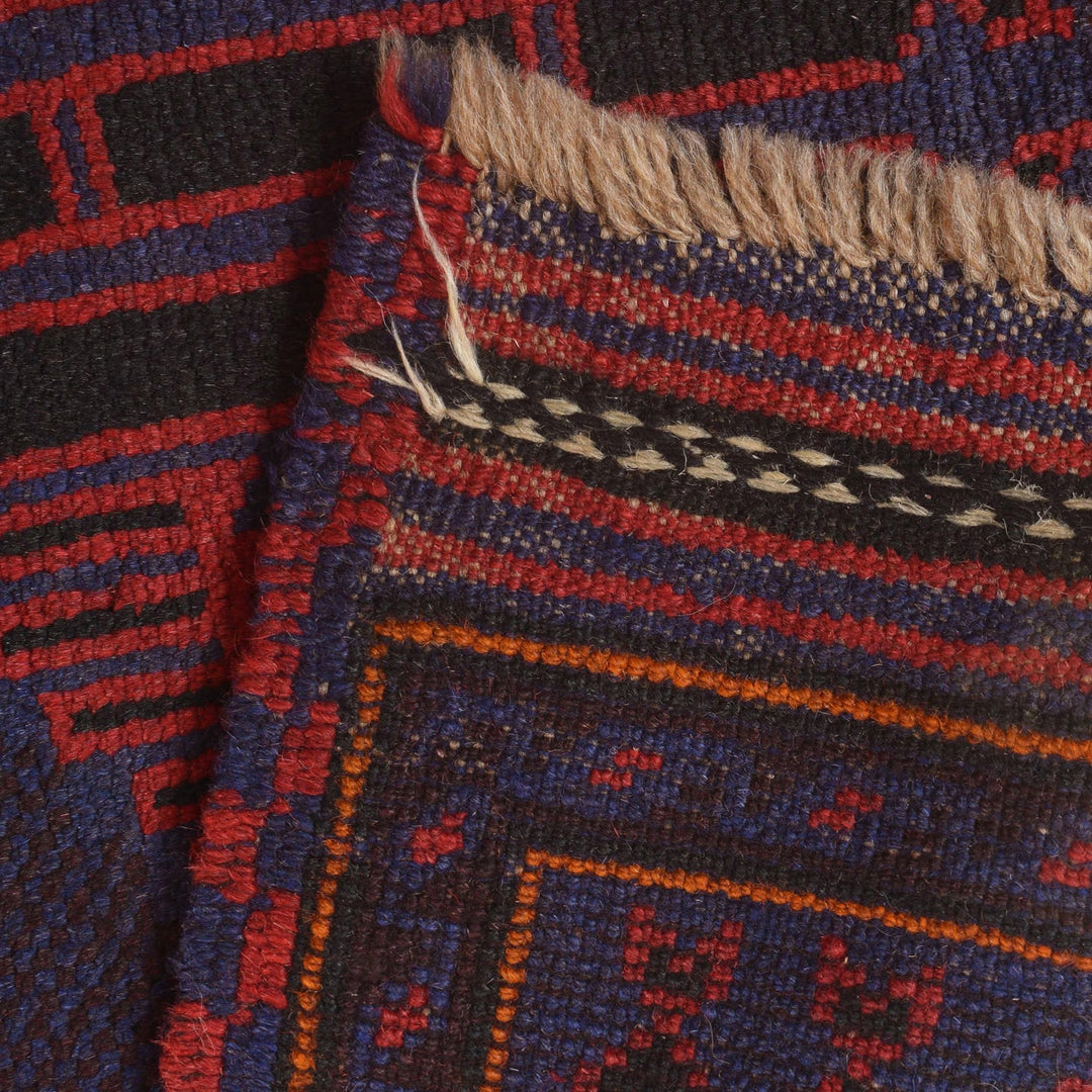 Fine Quality Prayer Rug 3' 2" x 5' 1" - No. AL89569