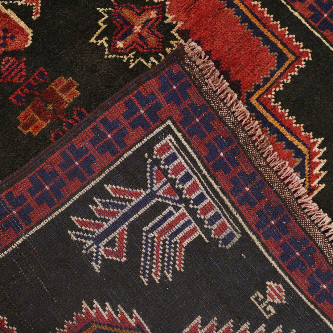 Afghan Prayer Rug 2' 11" x 4' 10" Hand-Knotted close-up