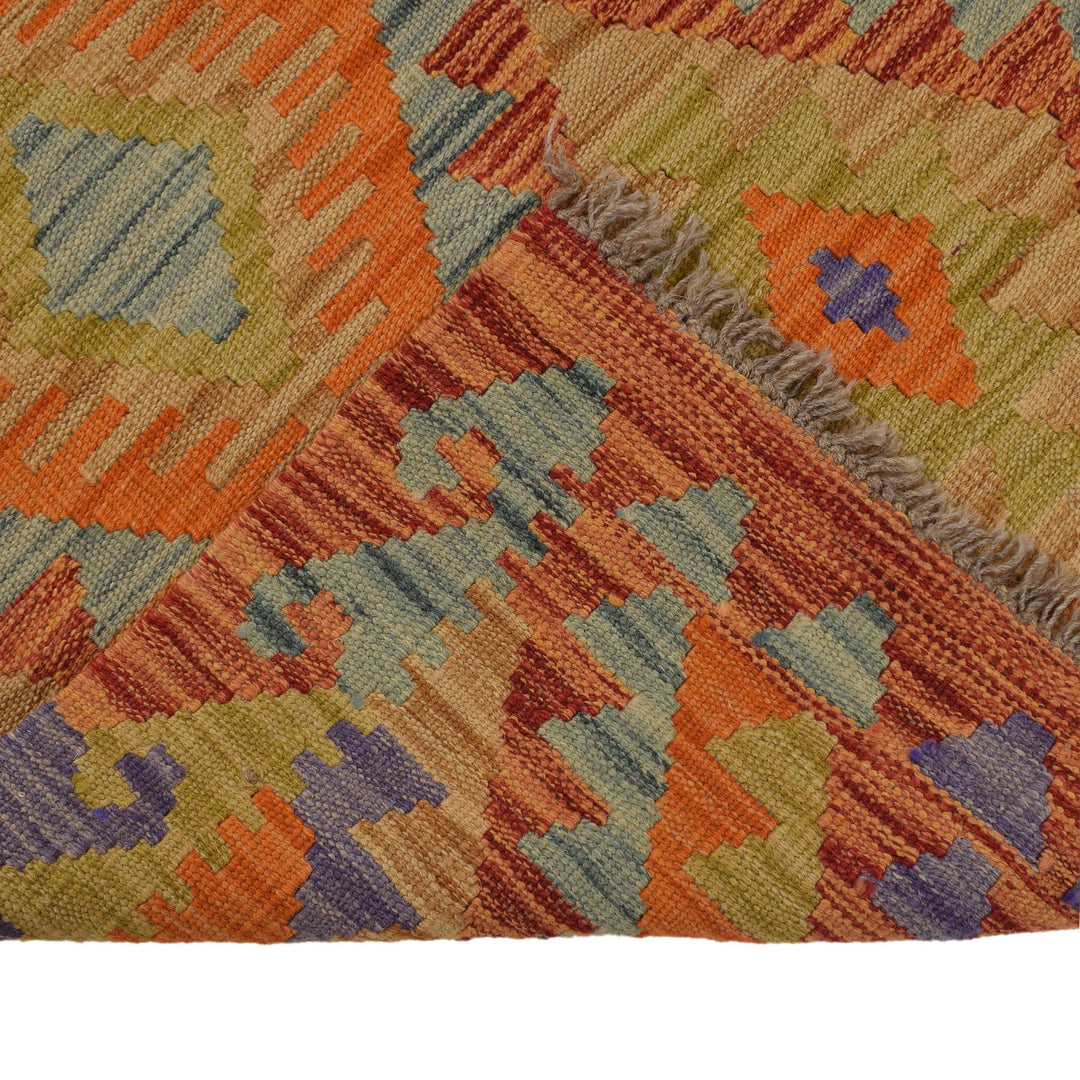 Handmade Vegetable Kilim 3' 2" x 5' 1" - No. AL61163
