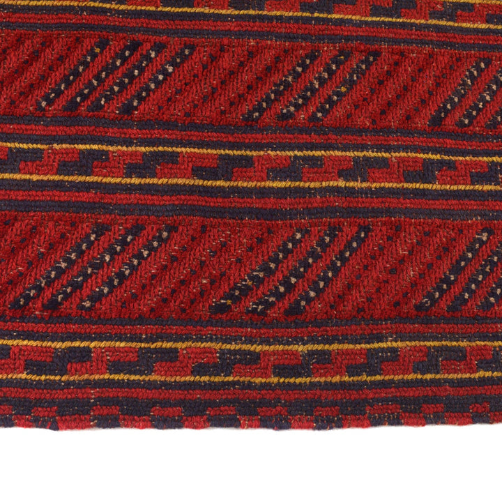 Traditional Mashwani Carpet 6' 7" x 8' 10" - No. AL13313