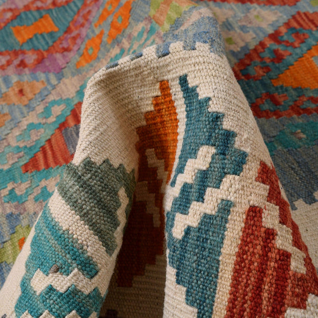 Hand Woven Wool Kelim 5' 9" x 7' 10" - No. AL27600