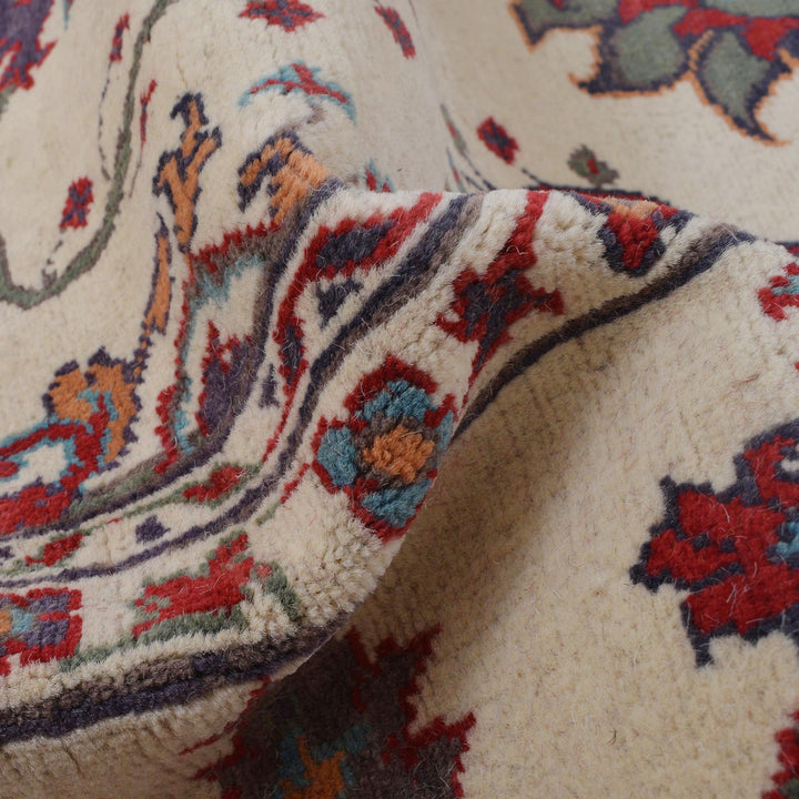 Hand knotted Kazak Rugs 6' 7" x 9' 10" - No. AL64548