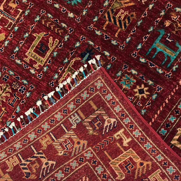 Persian Style Shikargah Rug 5' 7" x 8' 9" - No. AL49587