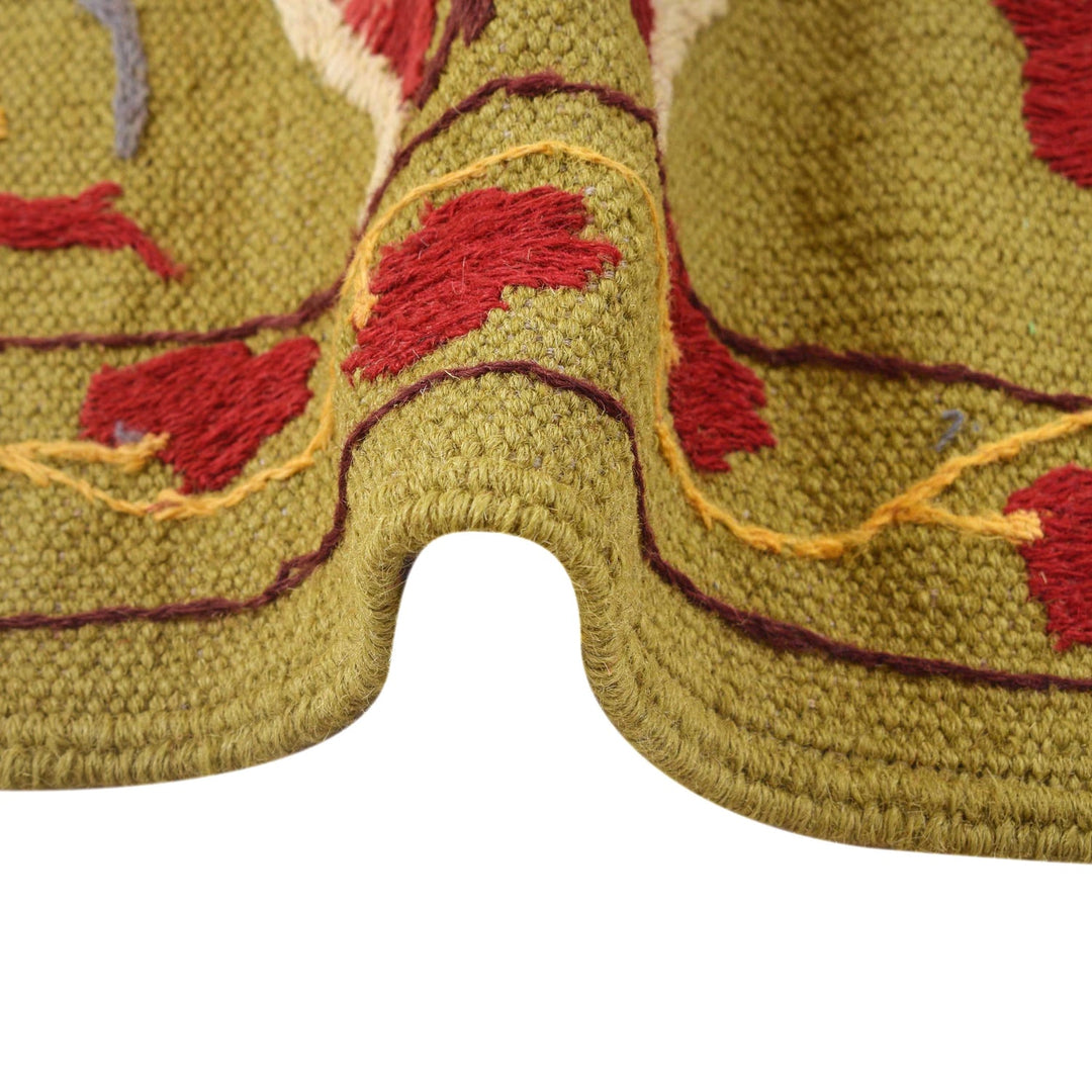 Hand Made Embroidery Kilim 4' 11" x 6' 8" - No. AL81769