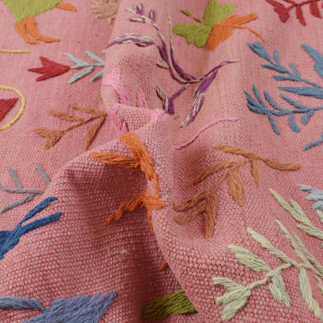 Pink Color Embroidery Flat Weave Kilim 3' 9" x 5' 10" - No. AL98913