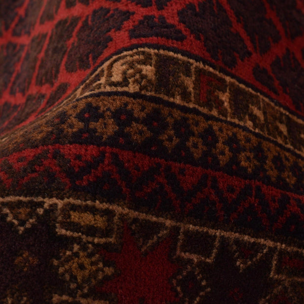 Small Prayer Carpet 2' 10" x 4' 8" - No. AL94567