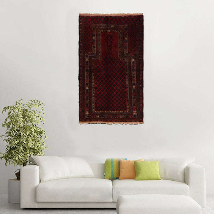 Small Prayer Carpet 2' 10" x 4' 8" - No. AL94567