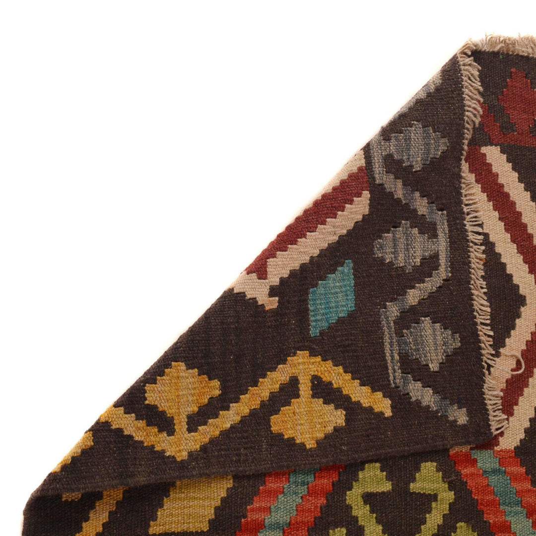 Handmade Vegetable Kilim 4' 6" x 5' 10" - No. AL68315