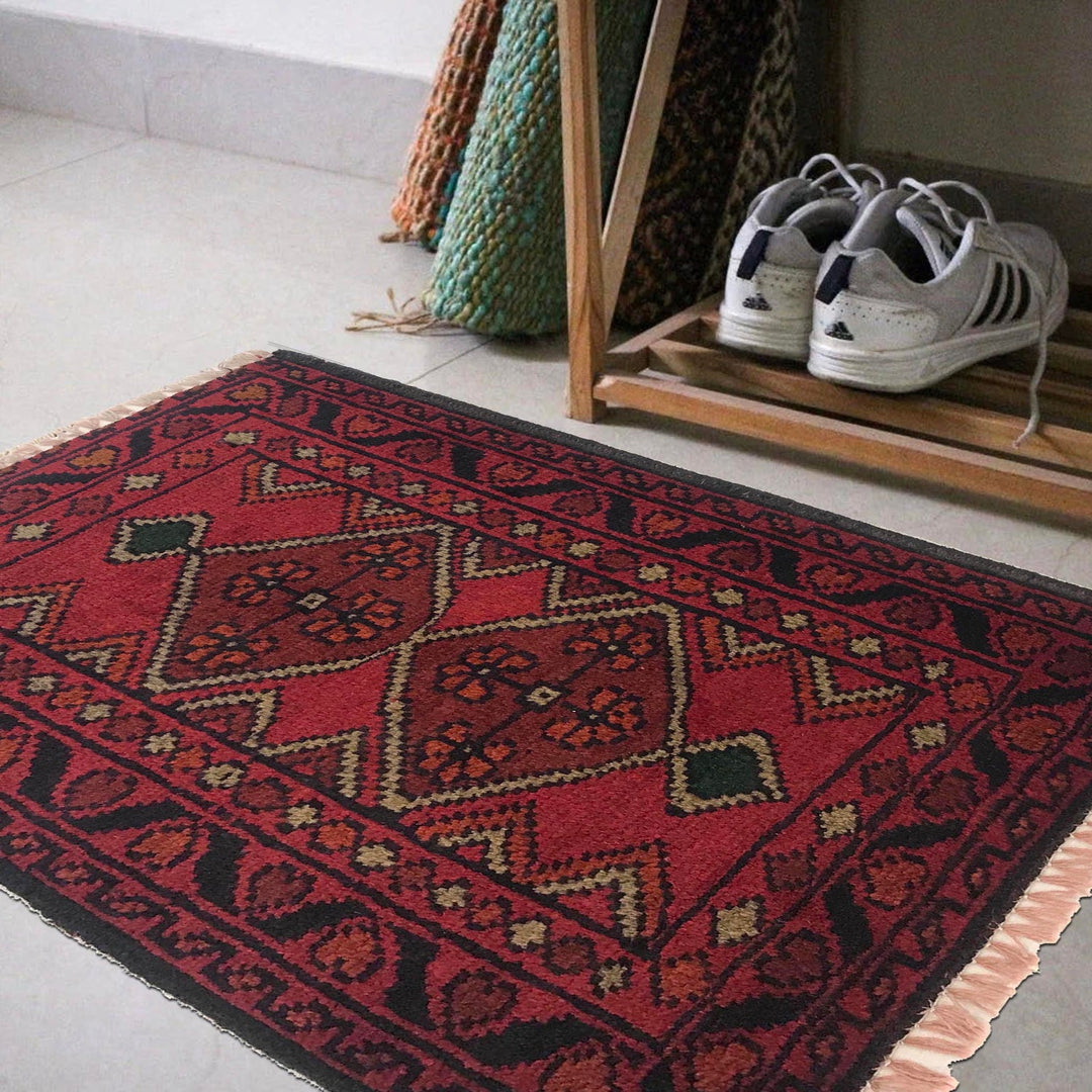Handmade Floor Mat 1' 5" x 2' 0" - No. AL88177