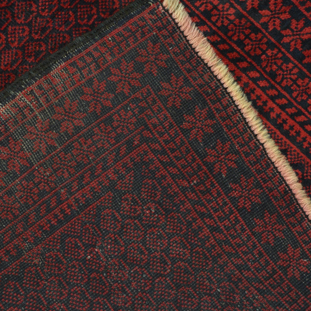 Fine Quality Prayer Rug 2' 11" x 4' 4" - No. AL49890