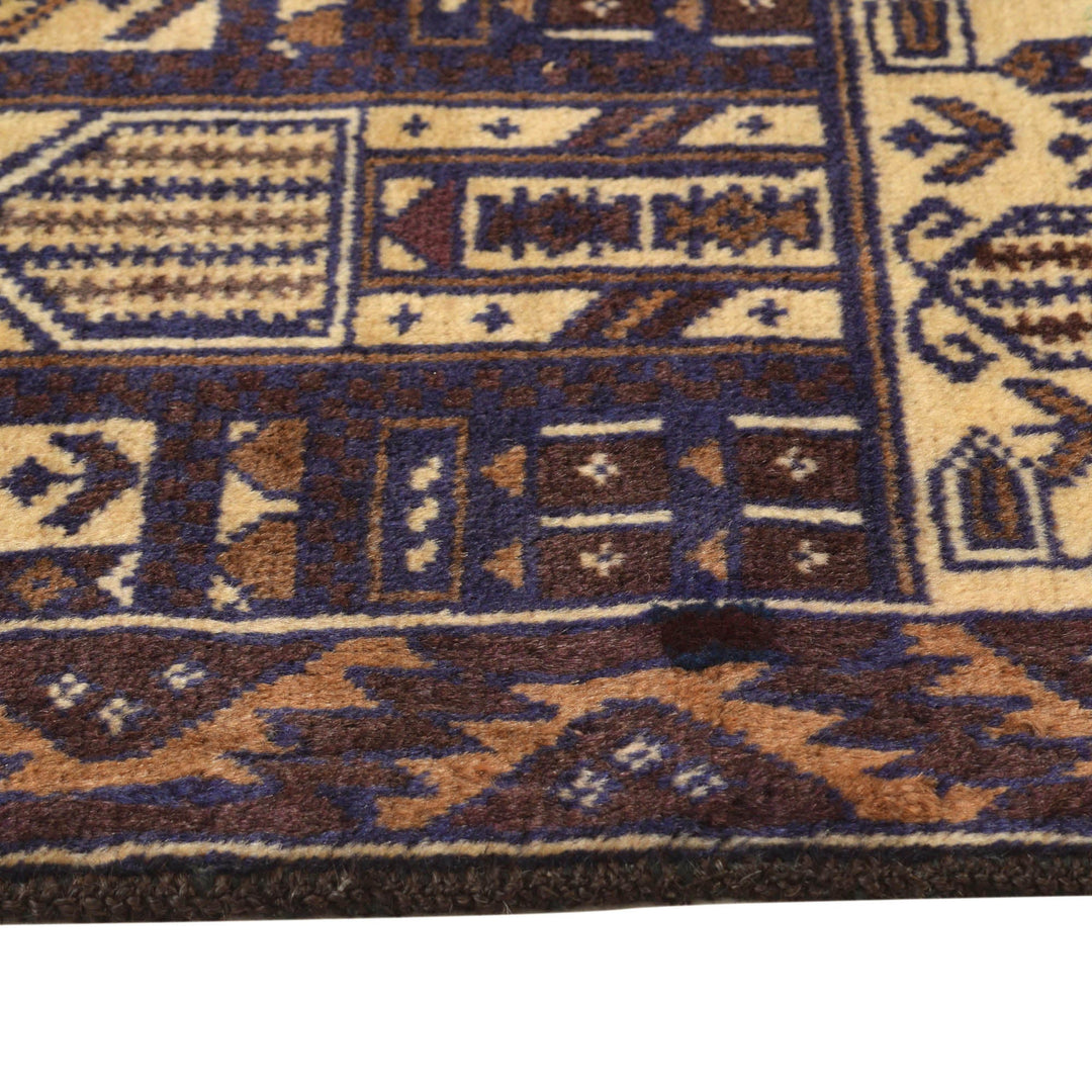 Beige Afghan Prayer Rug 2' 9" x 4' 6" Hand-Knotted detail