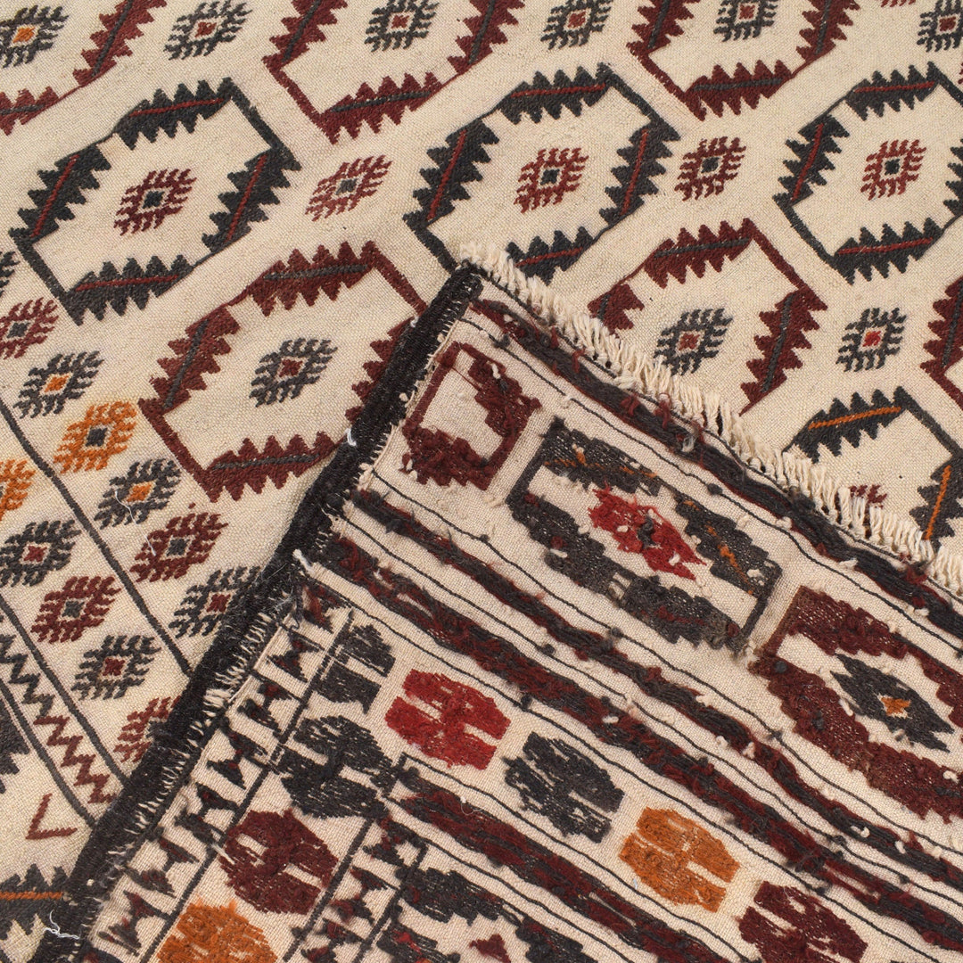 White Flat Weave Kelim 4' 6" x 6' 4" - No. AL26769
