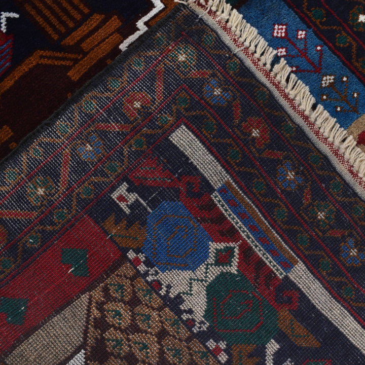 Handmade Pictorial Carpet 2' 8" x 4' 7" - No. AL25228