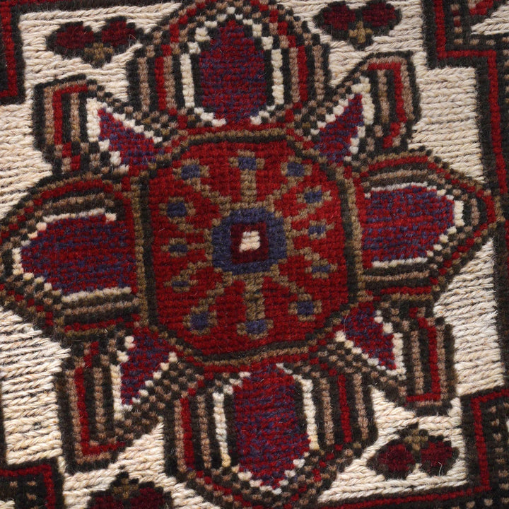 Handmade Vintage Kilim 2' 11" x 4' 7" - No. AL74989