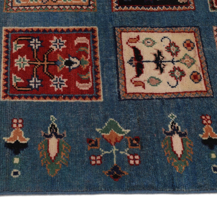 Oriental Kazak Rug 4' 0" x 5' 8" - No. AL52715