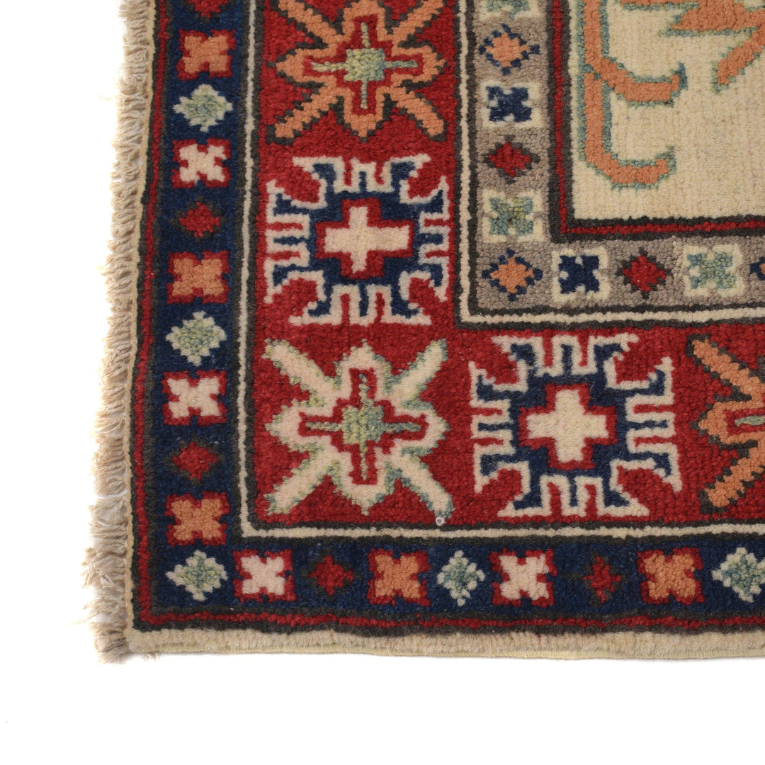 Hand knotted Kazak Carpet 3' 6" x 5' 1" - No. AL88078
