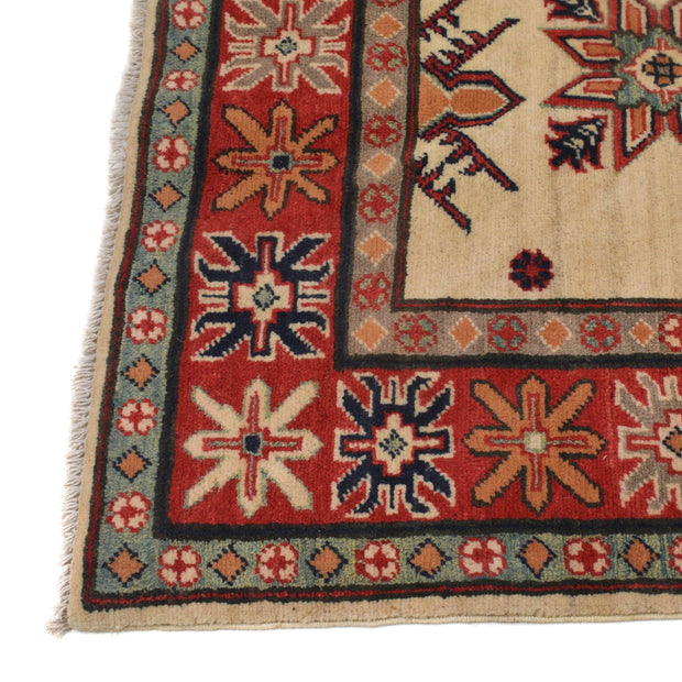 Hand knotted Kazak Rugs 4' 9" x 6' 8" - No. AL82820