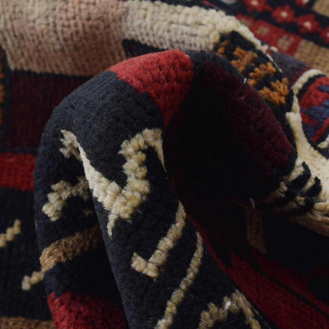 Handmade Picture Area Rug 2' 11" x 4' 6" - No. AL33932