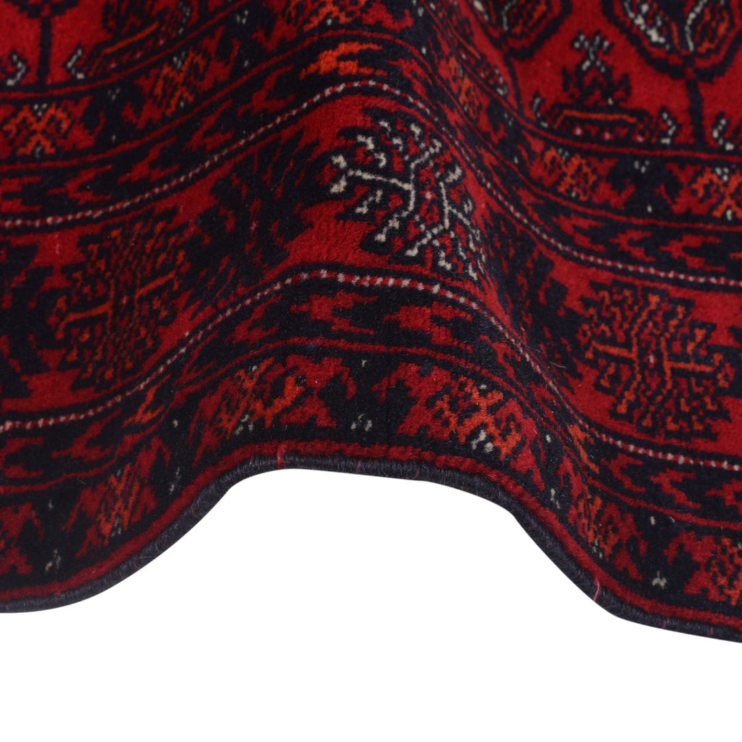 Oriental Bukhara Area Runner Rug 2' 9" x 5' 6" - No. AL15168