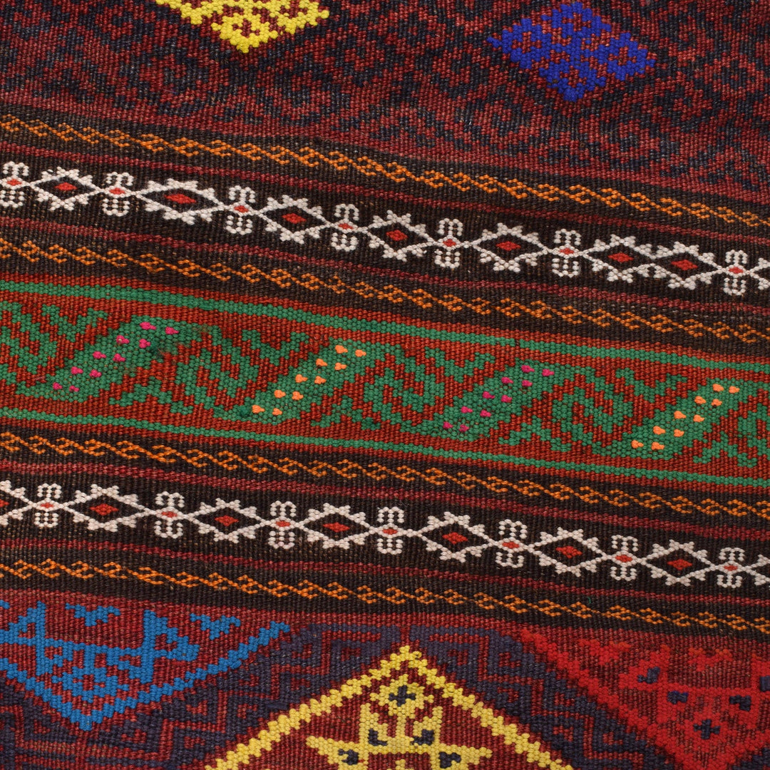 Traditional Flat Weave Kilim 5' 1" x 7' 8" - No. AL88919