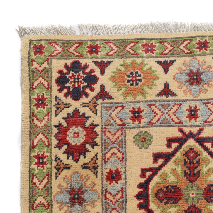 Handmade Kazak Area Rug 4' 0" x 6' 0" - No. AL30271