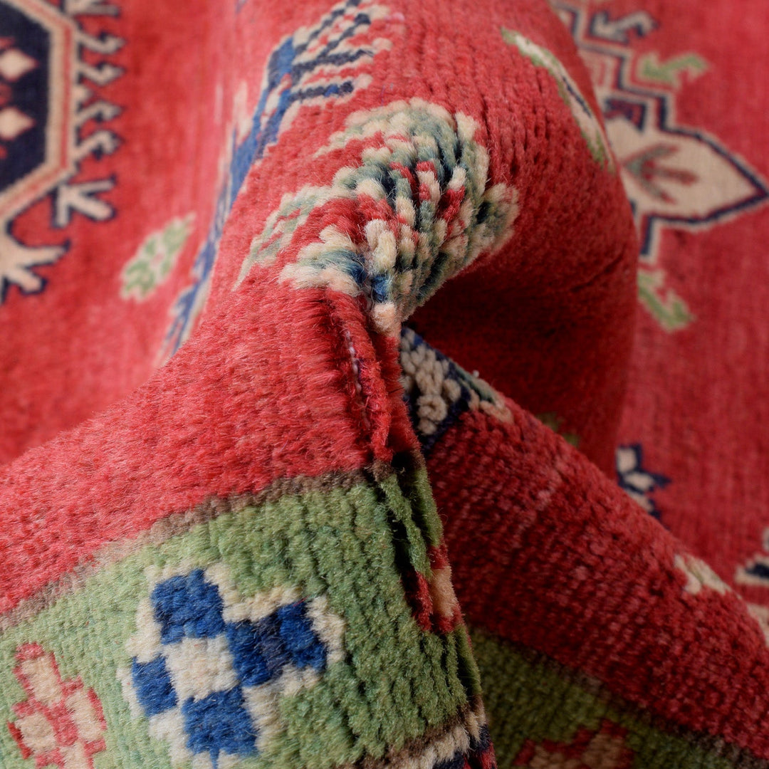 Hand Knotted Kazak Oriental Rug 4' 11" x 6' 8" - No. AL18160