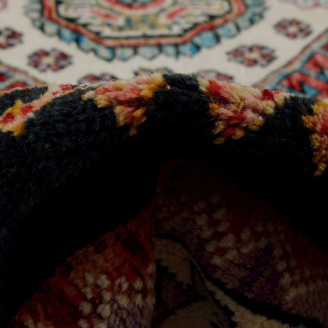 Black Color Shiraz Carpet 8' 4" x 9' 9" - No. AL66595