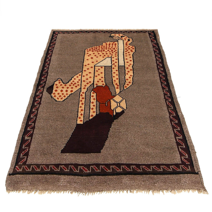 Hand Made Animal Pictorial Area Carpet 2' 10" x 4' 4" - No. AL28712