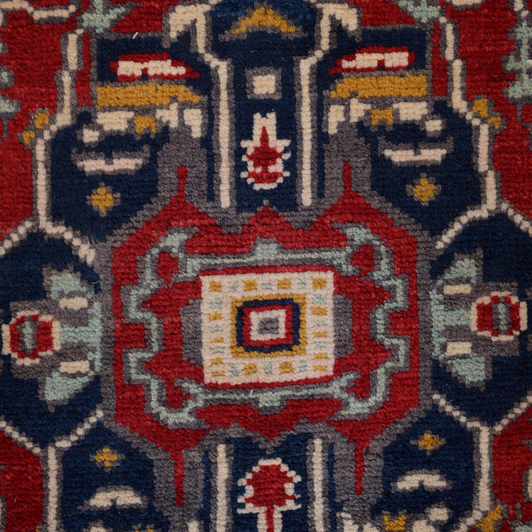 Hand knotted Kazak Rugs 2' 10" x 3' 10" - No. AL27673