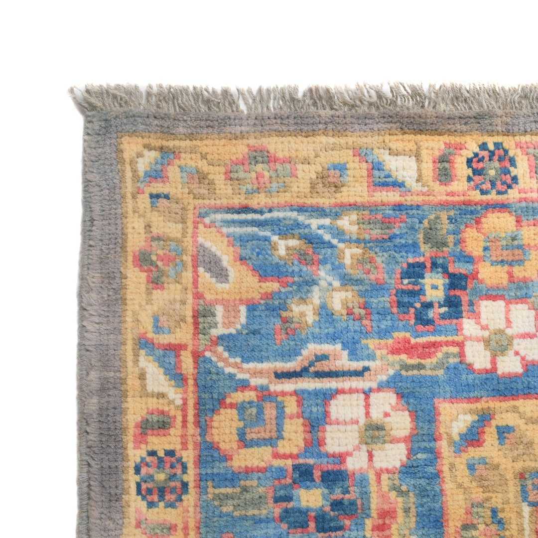 Hand Knotted Persian Heriz Area Rug 6' 7" x 9' 7" - No. AL34592